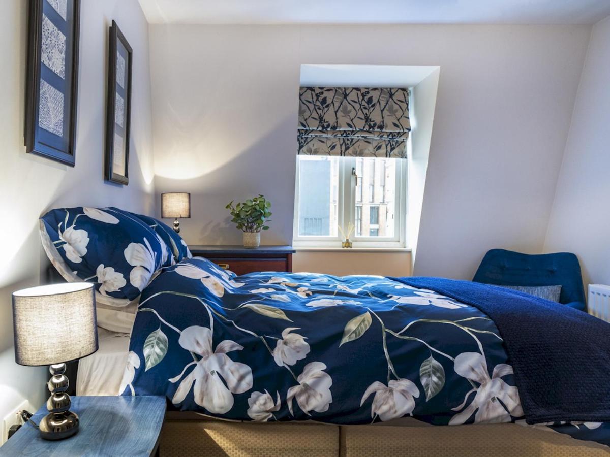 Apartment Pass The Keys Luxury Living Cathedral Quarter Cafes Bars *